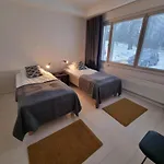 Kotimaailma