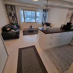 Kotimaailma *