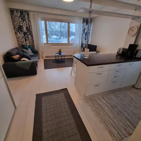 Kotimaailma *