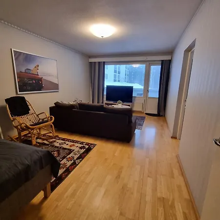 Kotimaailma *
